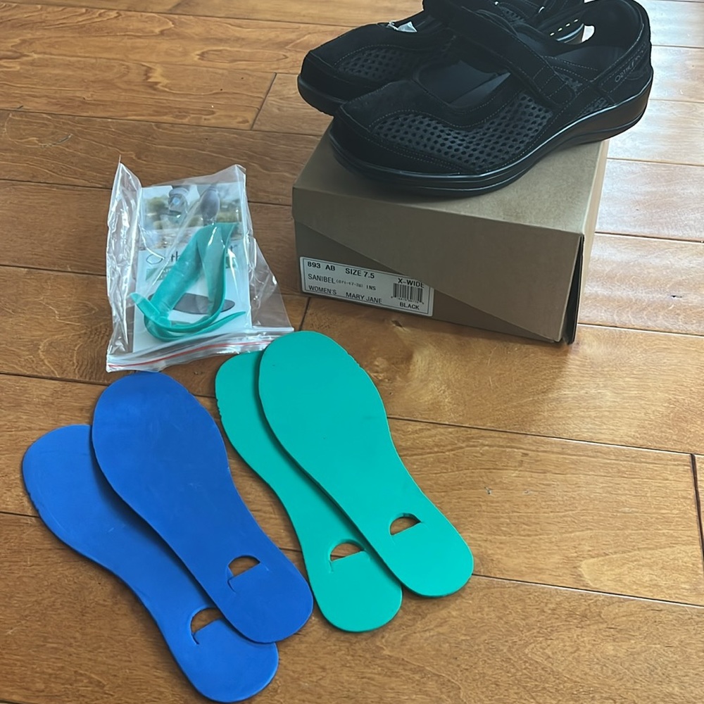 NEW IN BOX Orthofeet women's black Mary Jane's - Picture 4 of 7